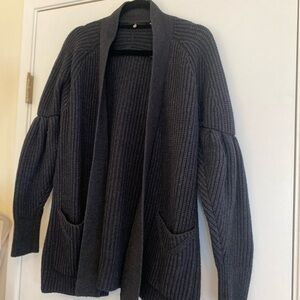 Anthropology Knitted and Knotted Cozy Gray Ribbed Cardigan